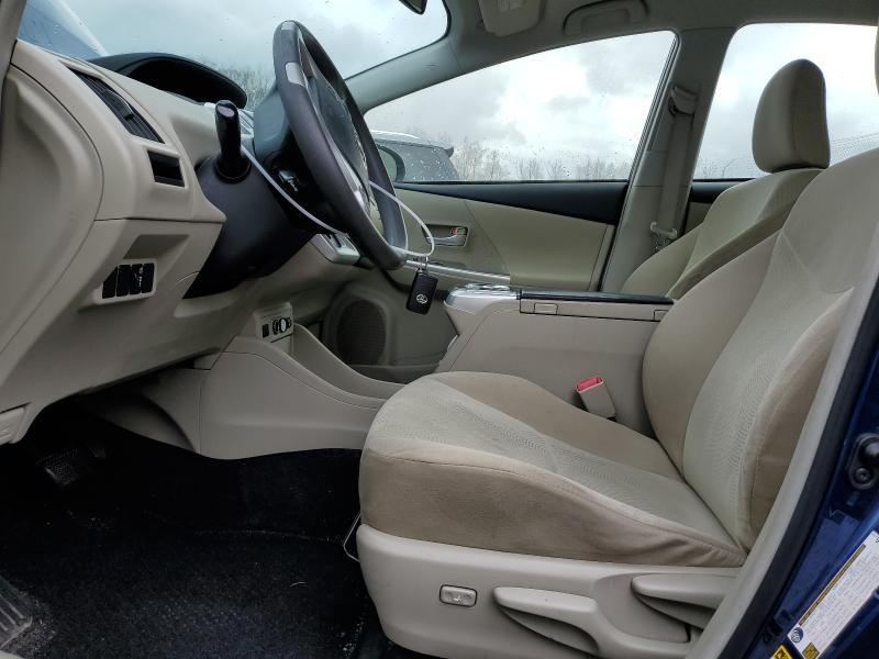 2012 Toyota Prius v Three