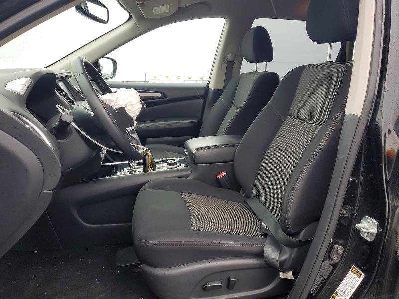 2019 Nissan Pathfinder sv