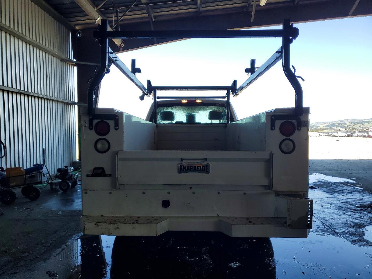 2017 Ford F350 Super Duty Utility / Service Truck