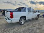 2010 Chevrolet Avalanche ls