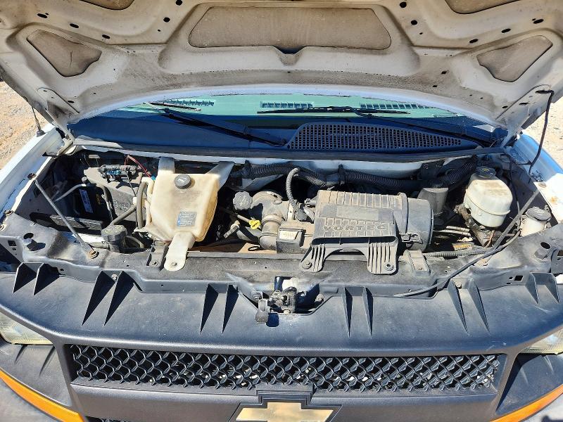 2013 Chev Express G2500