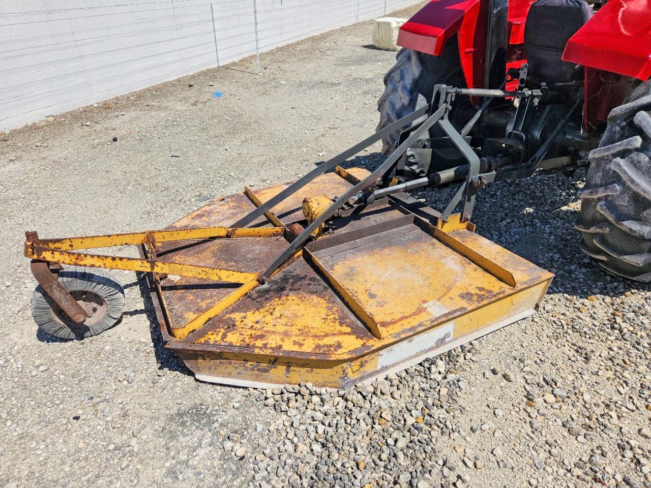 1989 Massey Ferguson 231 Tractor