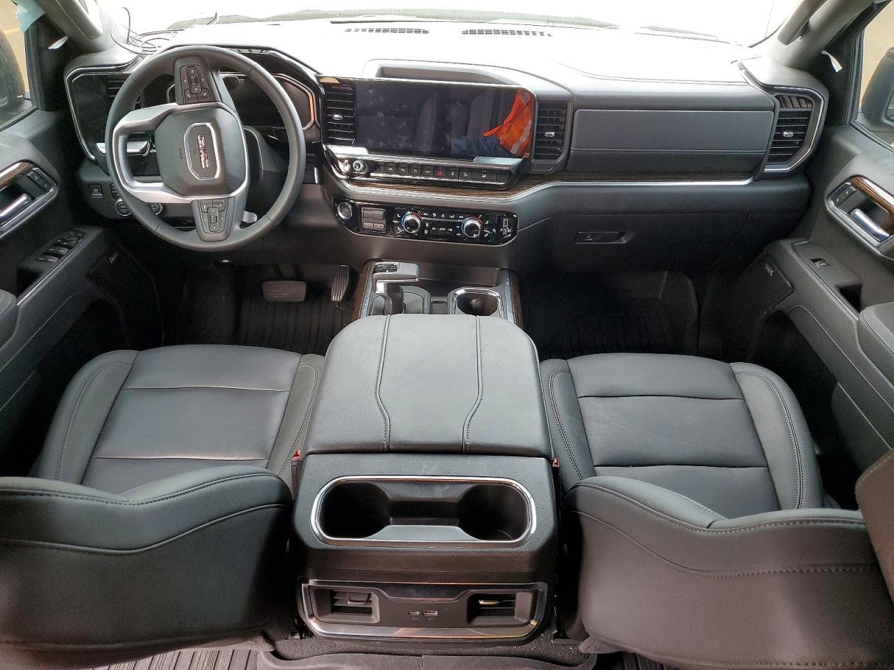 2026 GMC Sierra K1500 Elevation