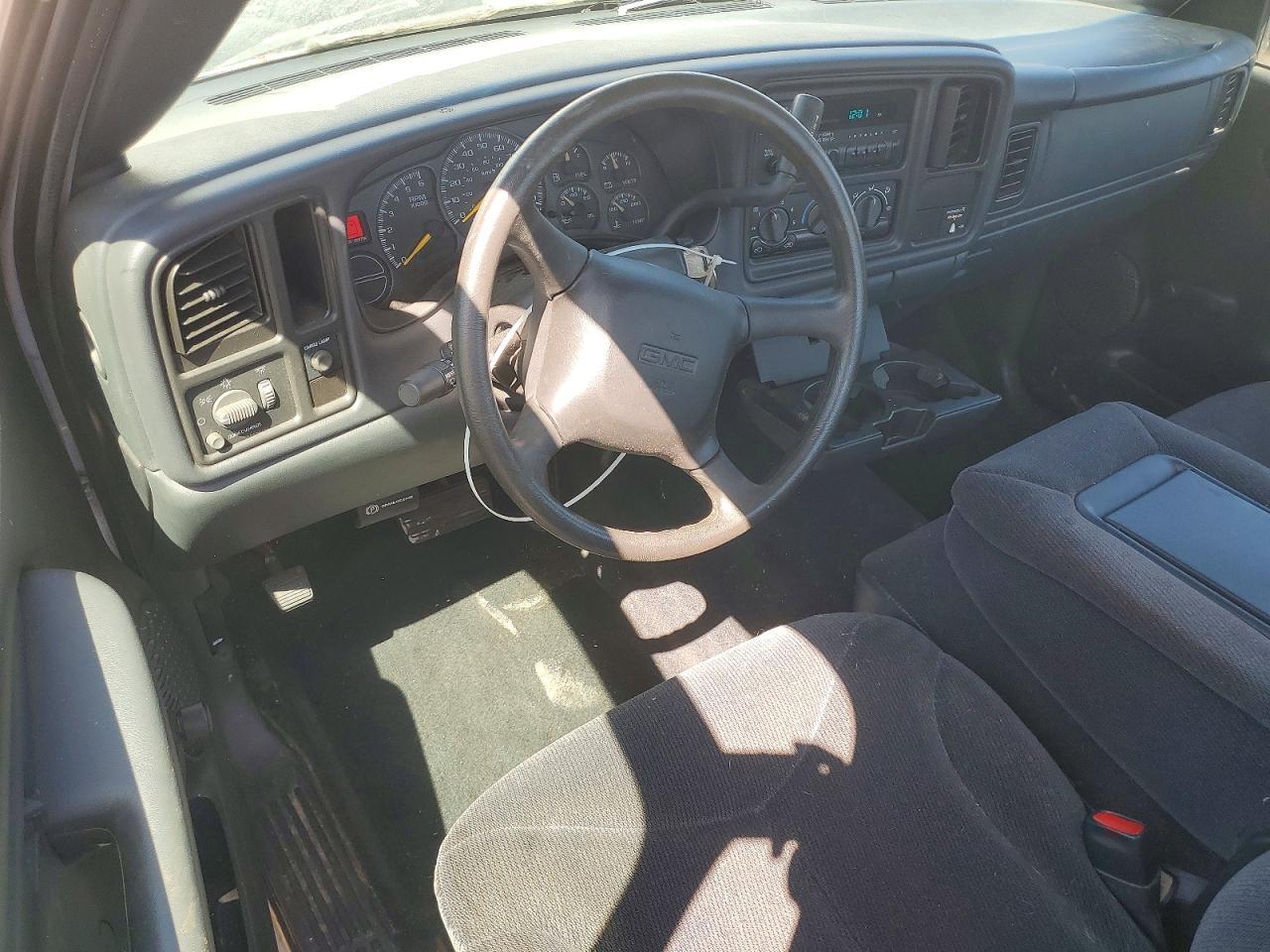 2000 GMC New Sierra C1500