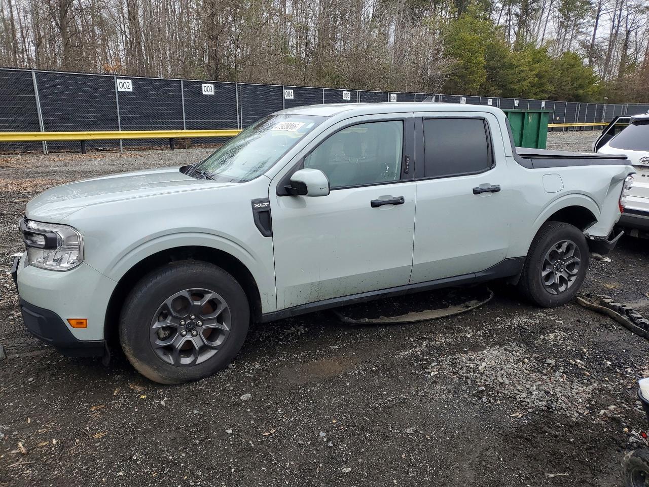 2022 Ford Maverick XL