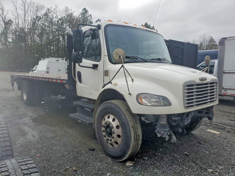 2020 Freigliner 2020 Freightliner Business Class M2 Flatbed Truck