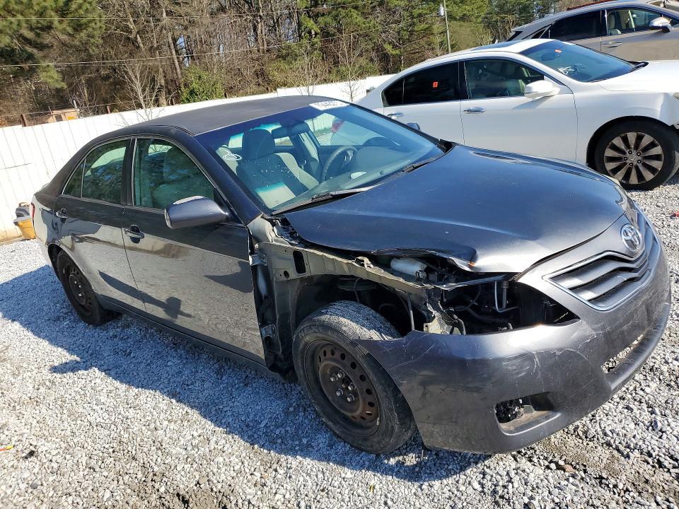 2011 Toyota Camry le