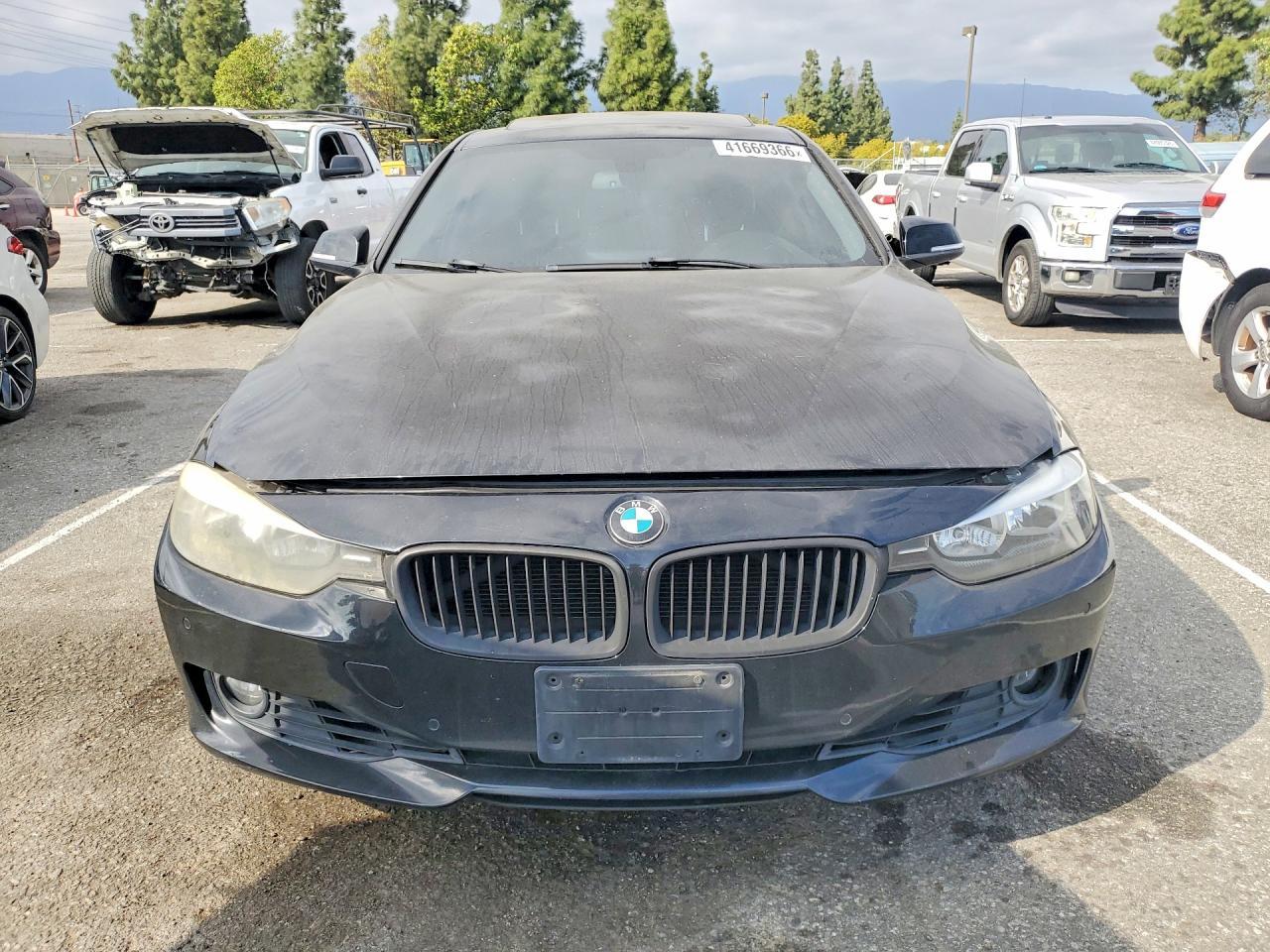 2013 BMW 328 i
