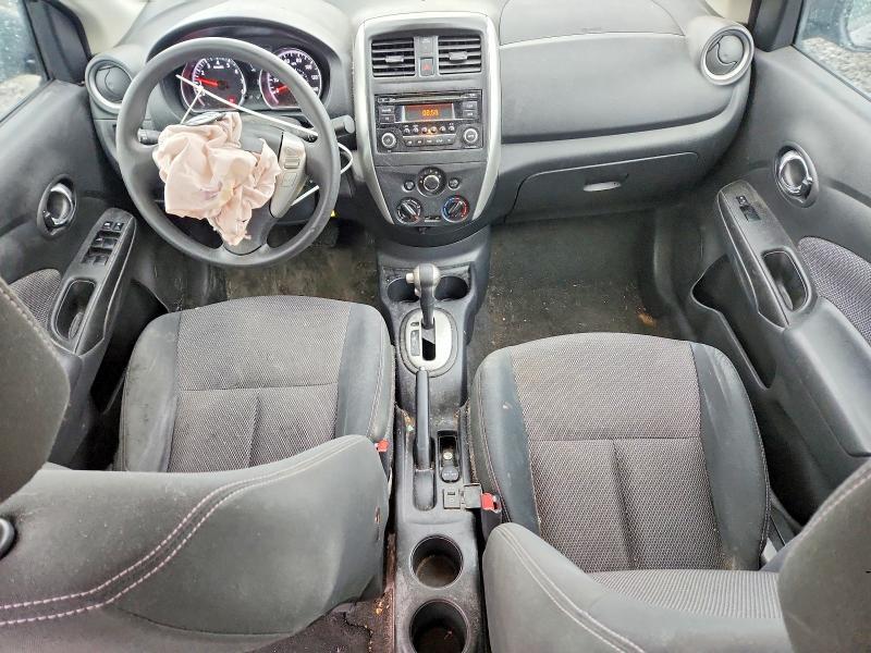 2016 Nissan Versa 1.6 sv