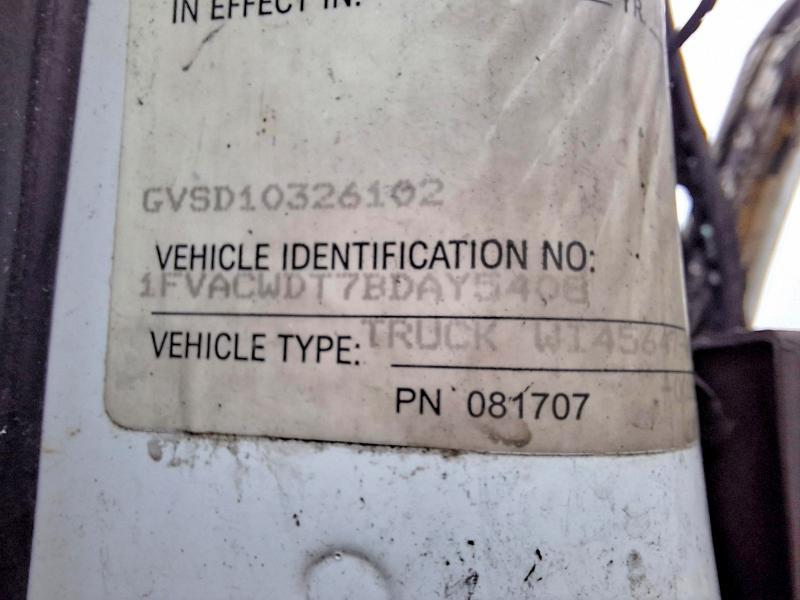 2011 Freightliner Business Class M2 BOX Truck