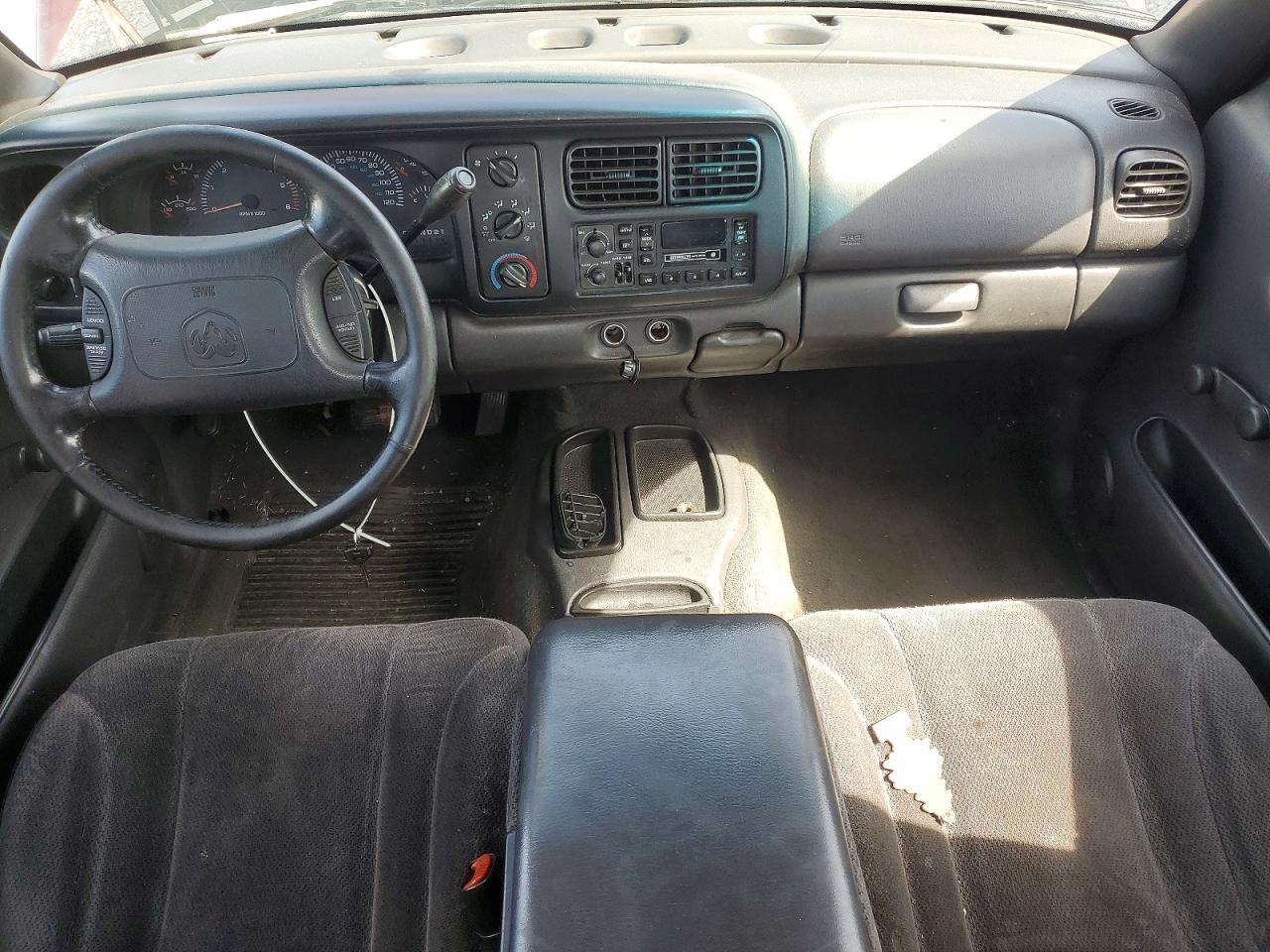 2000 Dodge Dakota Quattro