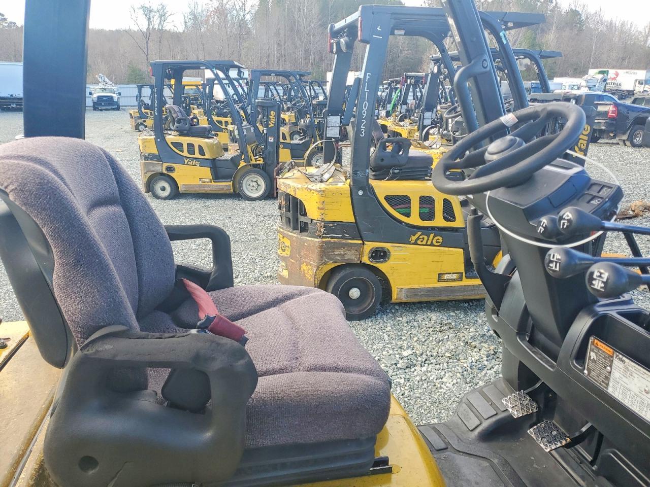 2016 Yale GLC050LXNDAV062 Forklift