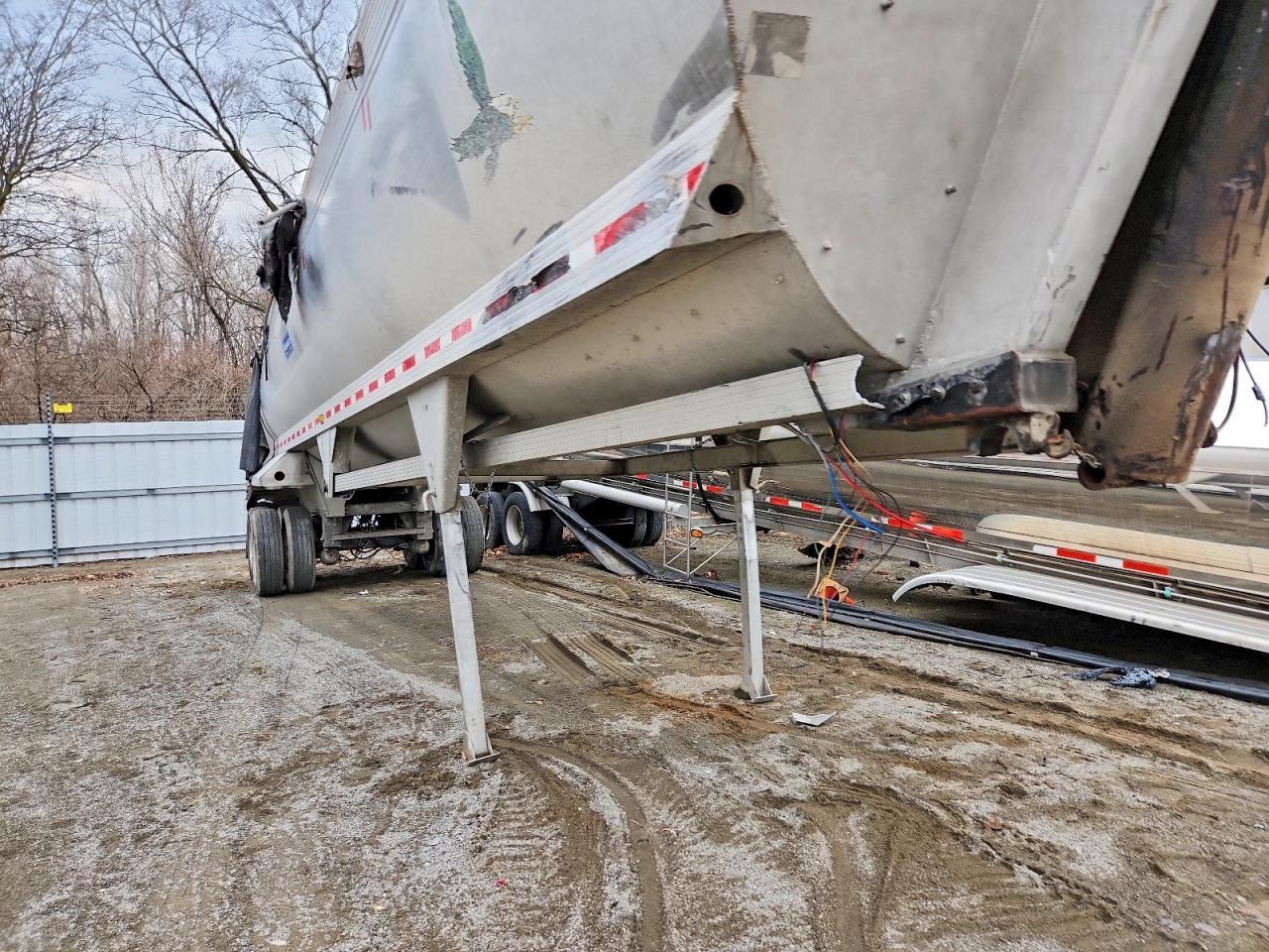 1999 Alumatech 1999 Everlite end Dump Trailer