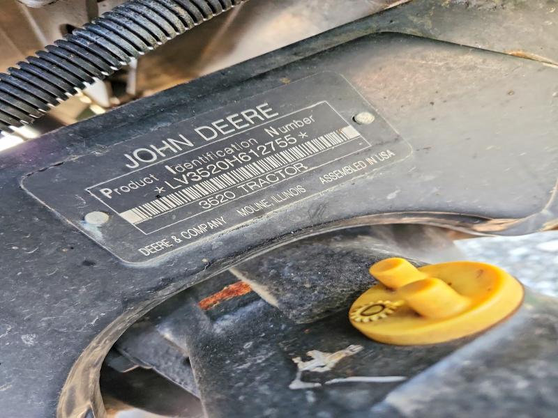 2010 John Deere 3520