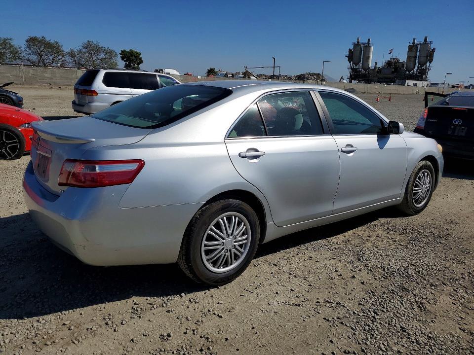 2007 Toyota Camry le