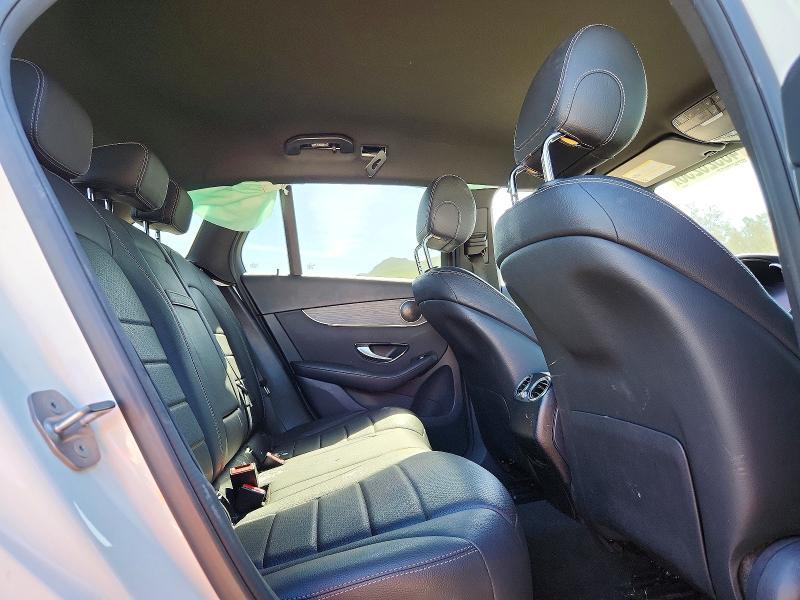 2020 Mercedes-Benz Glc 300