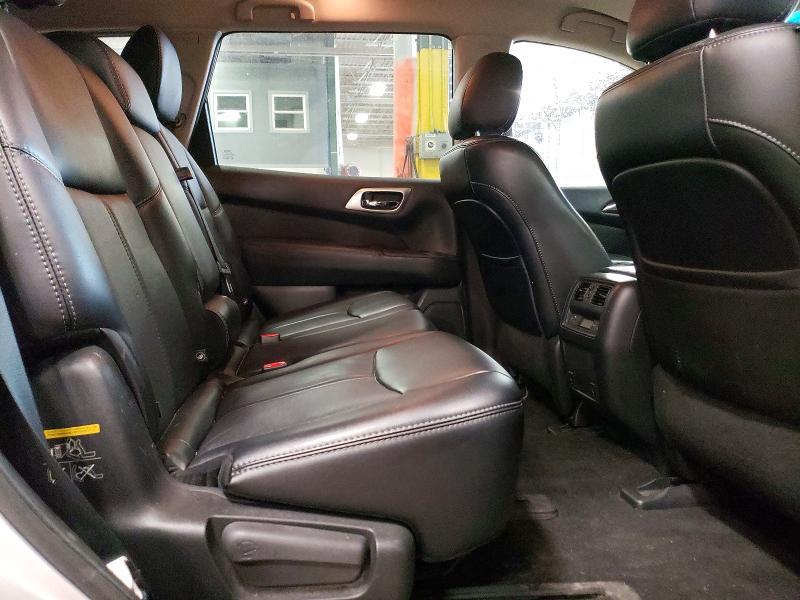 2014 Nissan Pathfinder sl