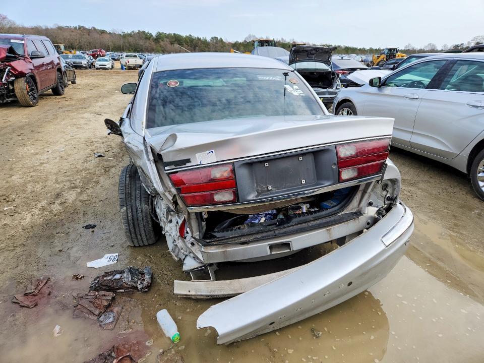 2002 Buick Park Avenue