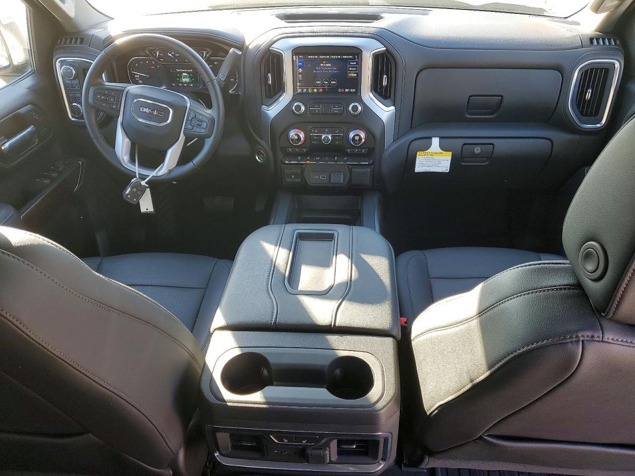 2021 GMC Sierra K1500 SLT