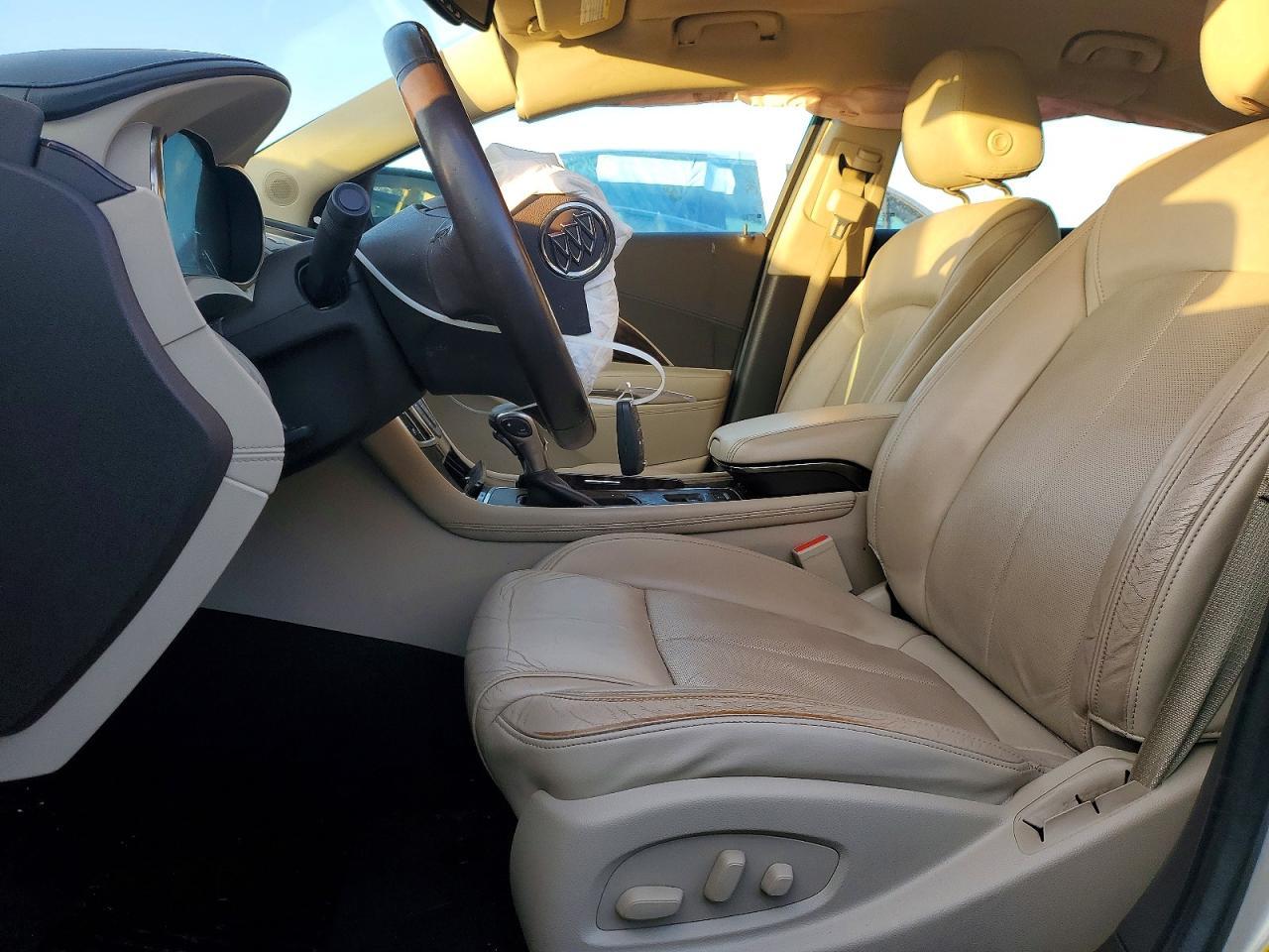 2016 Buick Lacrosse Premium