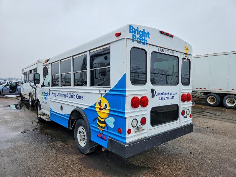 2005 Chev Express G3500