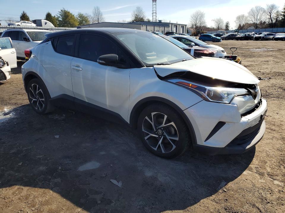 2019 Toyota C-hr xle