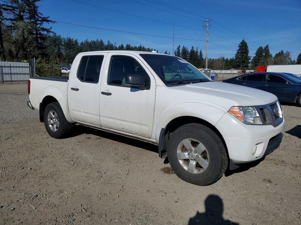 2012 Nissan Frontier s