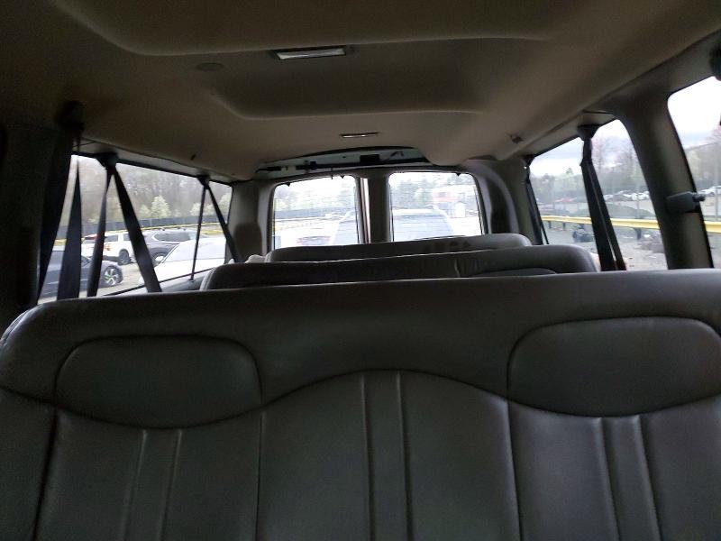 2001 GMC Savana G3500