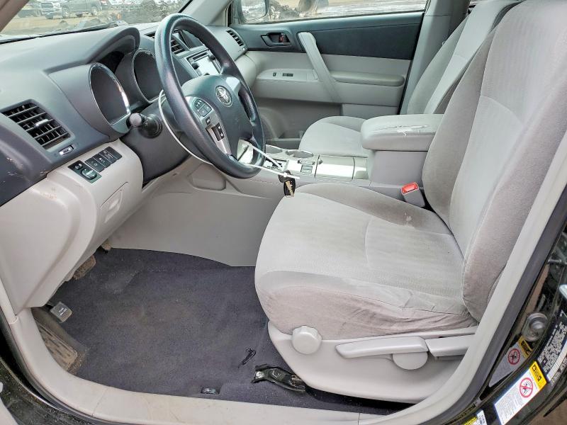 2013 Toyota Highlander Base