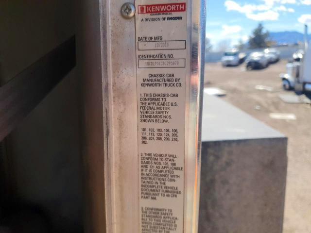 2011 Kenworth T800 Crane Truck