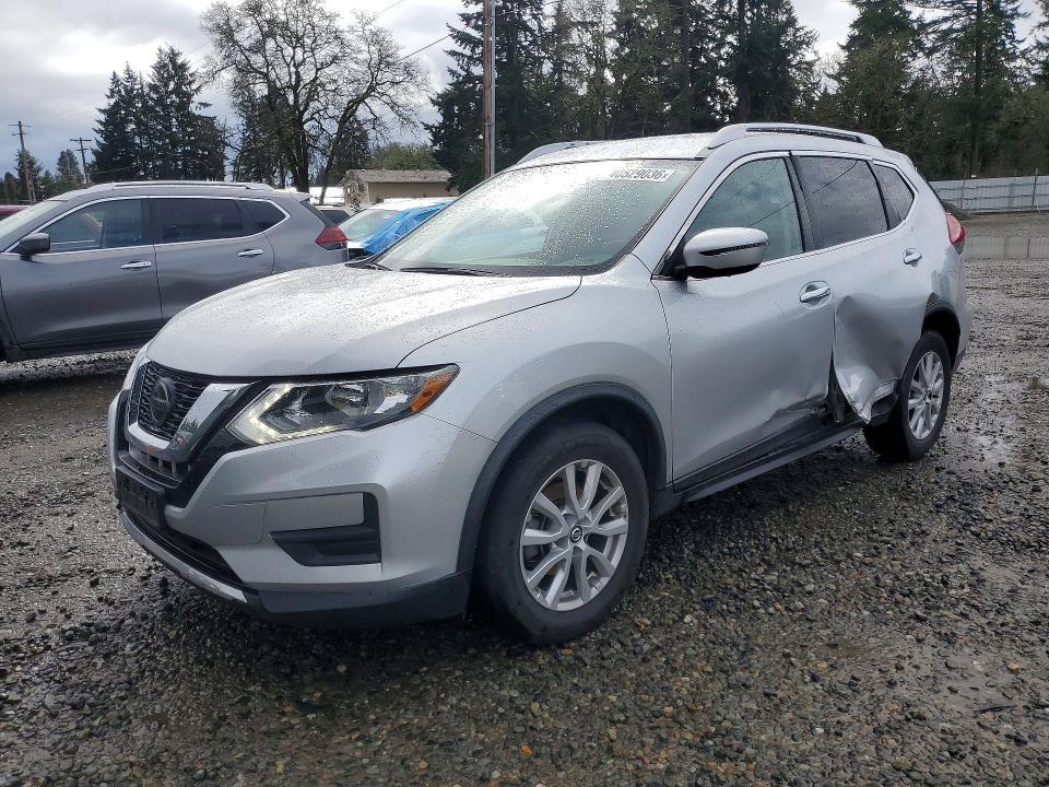 2020 Nissan Rogue sv