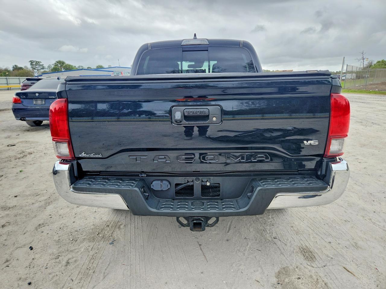 2020 Toyota Tacoma SR5 V6