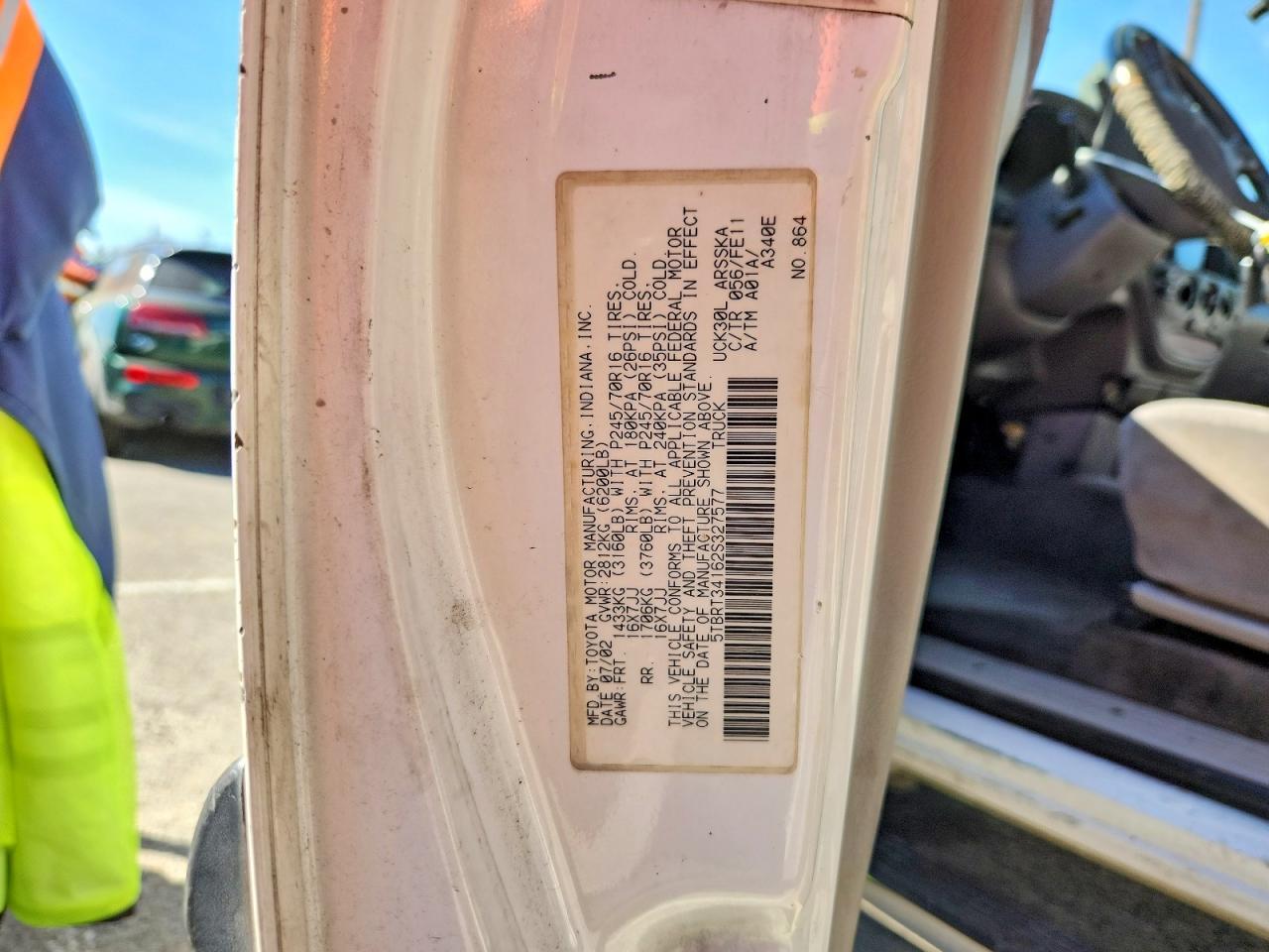 2002 Toyota Tundra SR5 V8