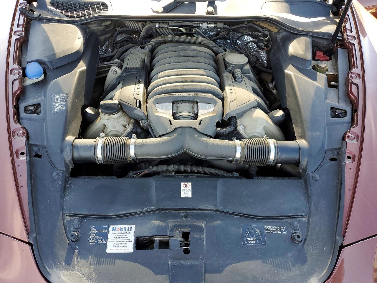 2011 Porsche Cayenne s