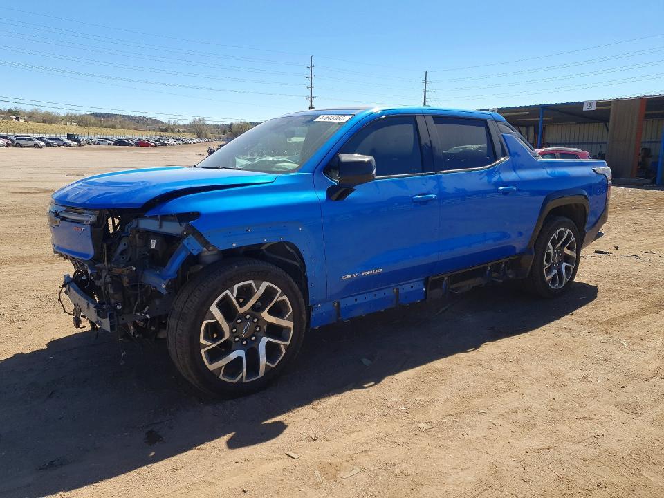 2025 Chevrolet Silverado RST