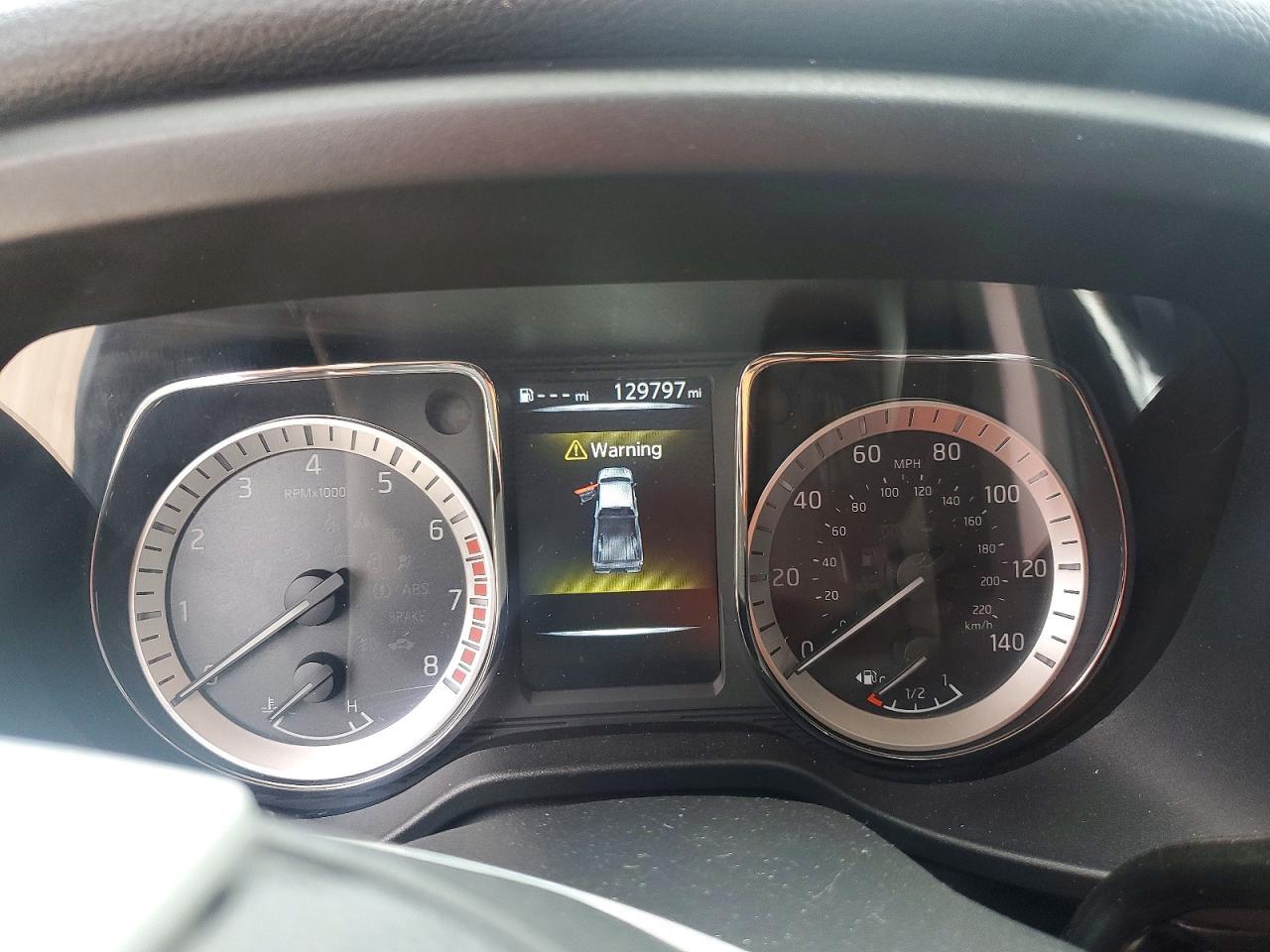 2017 Nissan Titan SV