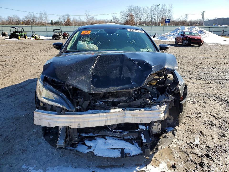 2015 Chrysler 200 c