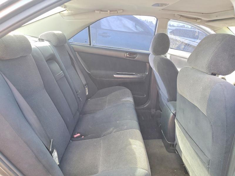 2002 Toyota Camry se