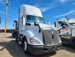Salvage trucks for sale at Moraine, OH auction: 2019 Kenworth T680 Semi Truck