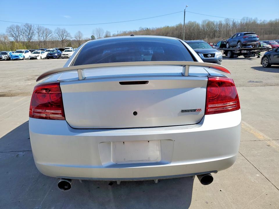 2006 Dodge Charger Srt-8