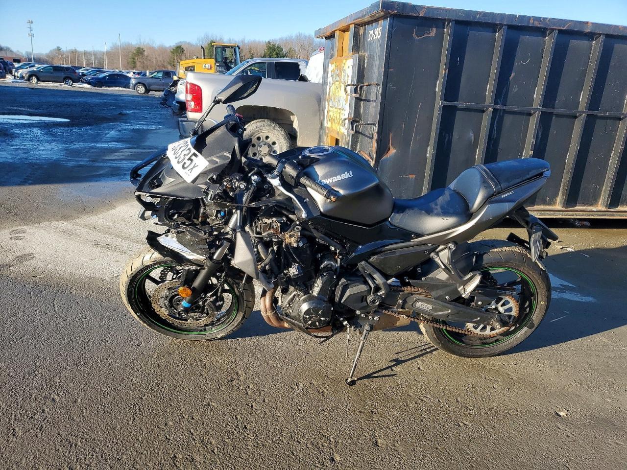 2024 Kawasaki EX650 R