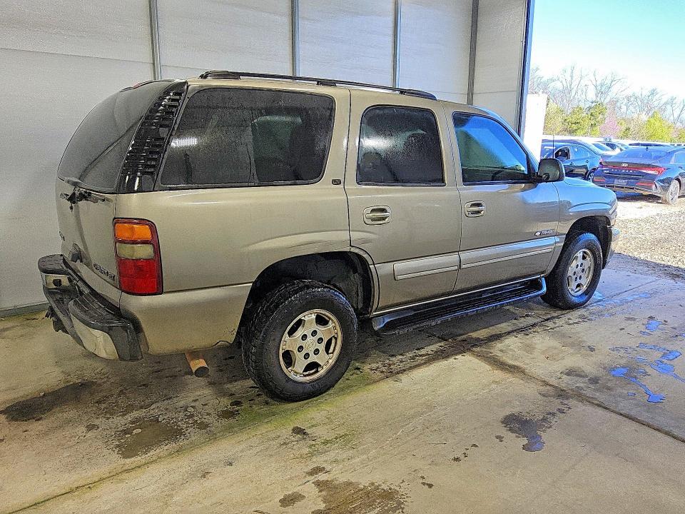 2003 Chevrolet Tahoe C1500