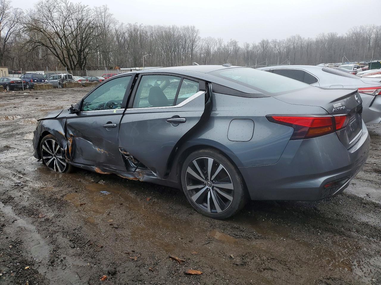 2021 Nissan Altima 2.5 sr