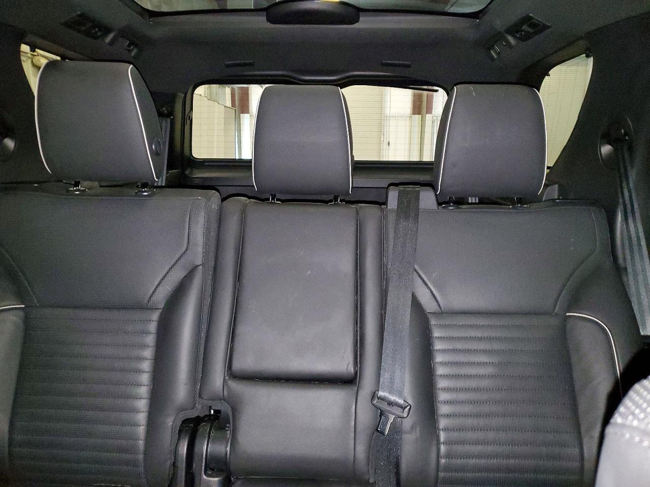 2017 Land Rover Discovery hse