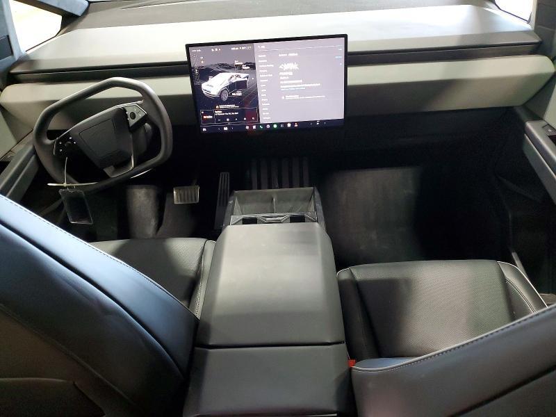 2024 Tesla Cybertruck