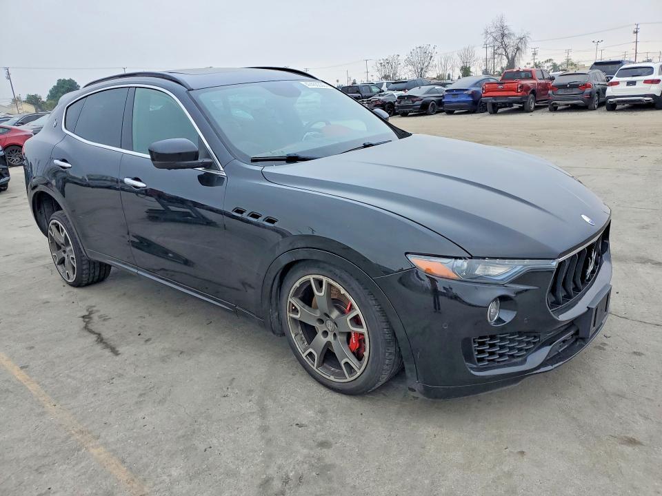 2017 Maserati Levante s Sport