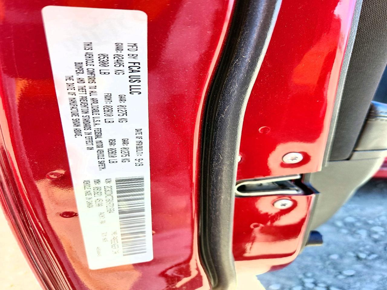 2019 Dodge Charger r