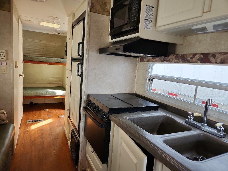 2006 Keystone Outback Camper