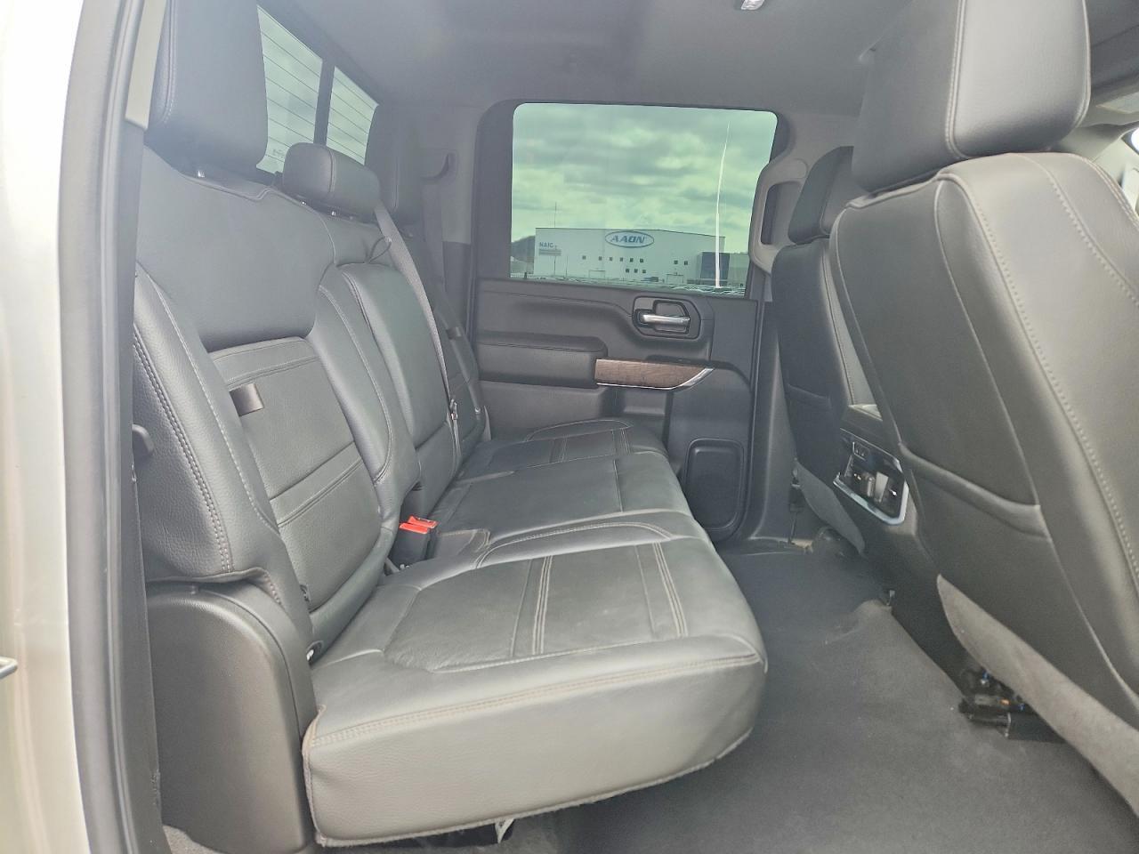 2022 GMC Sierra K3500 Denali