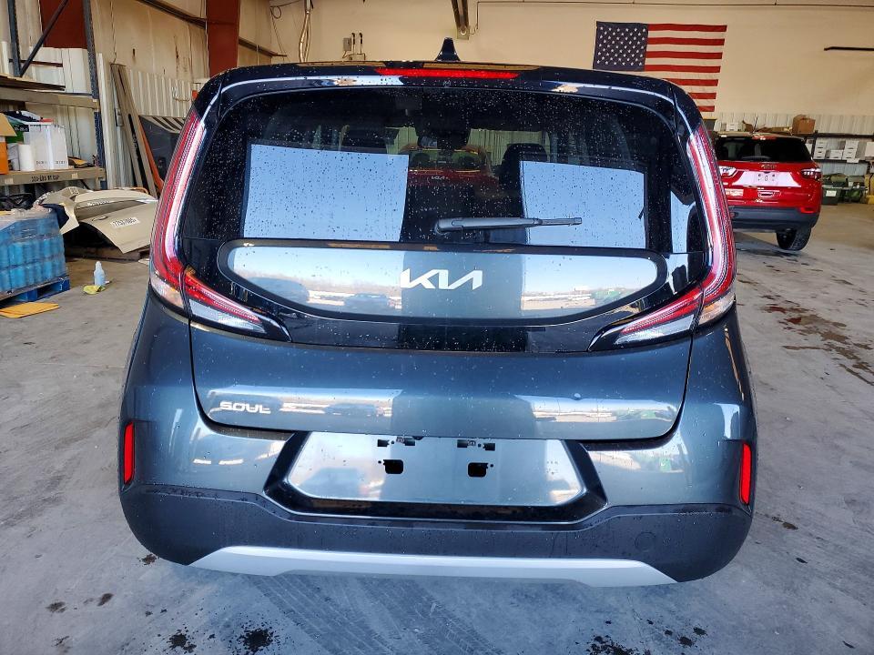 2025 KIA Soul lx